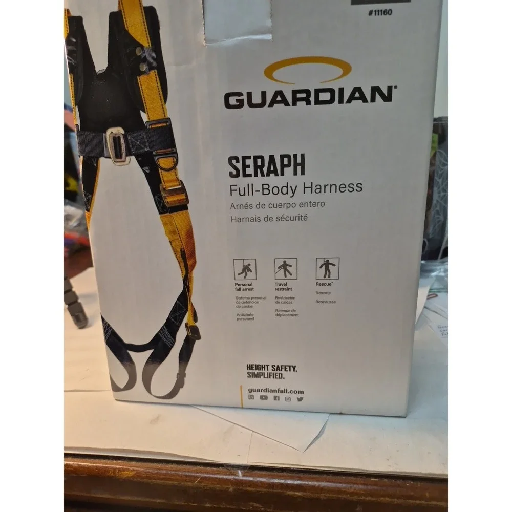 Guardian Fall Protection 11160 M-L Seraph Universal Harness
